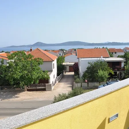 Lara Apartament